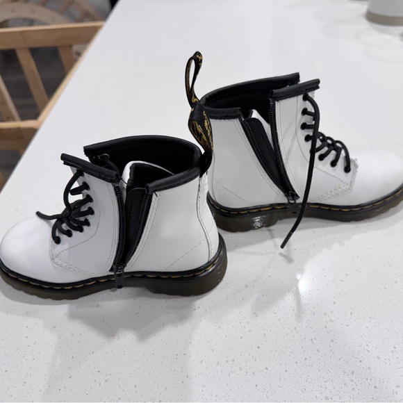 Dr. Martens 1460 Youth 9 White Combat Boots | Mini Grunge Alt Kid Capsule Zip - Picture 2 of 6